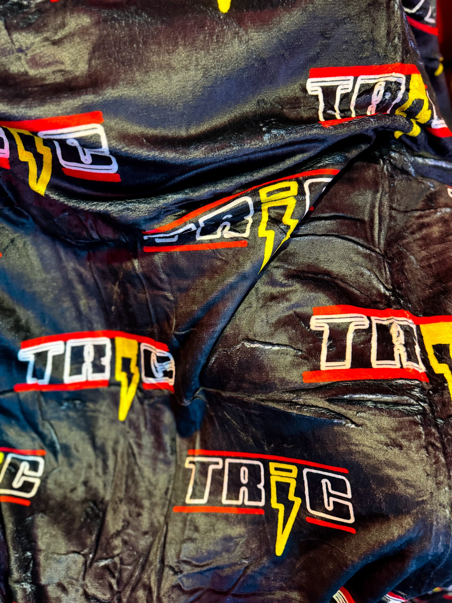 Electrocuted Tric Blanket