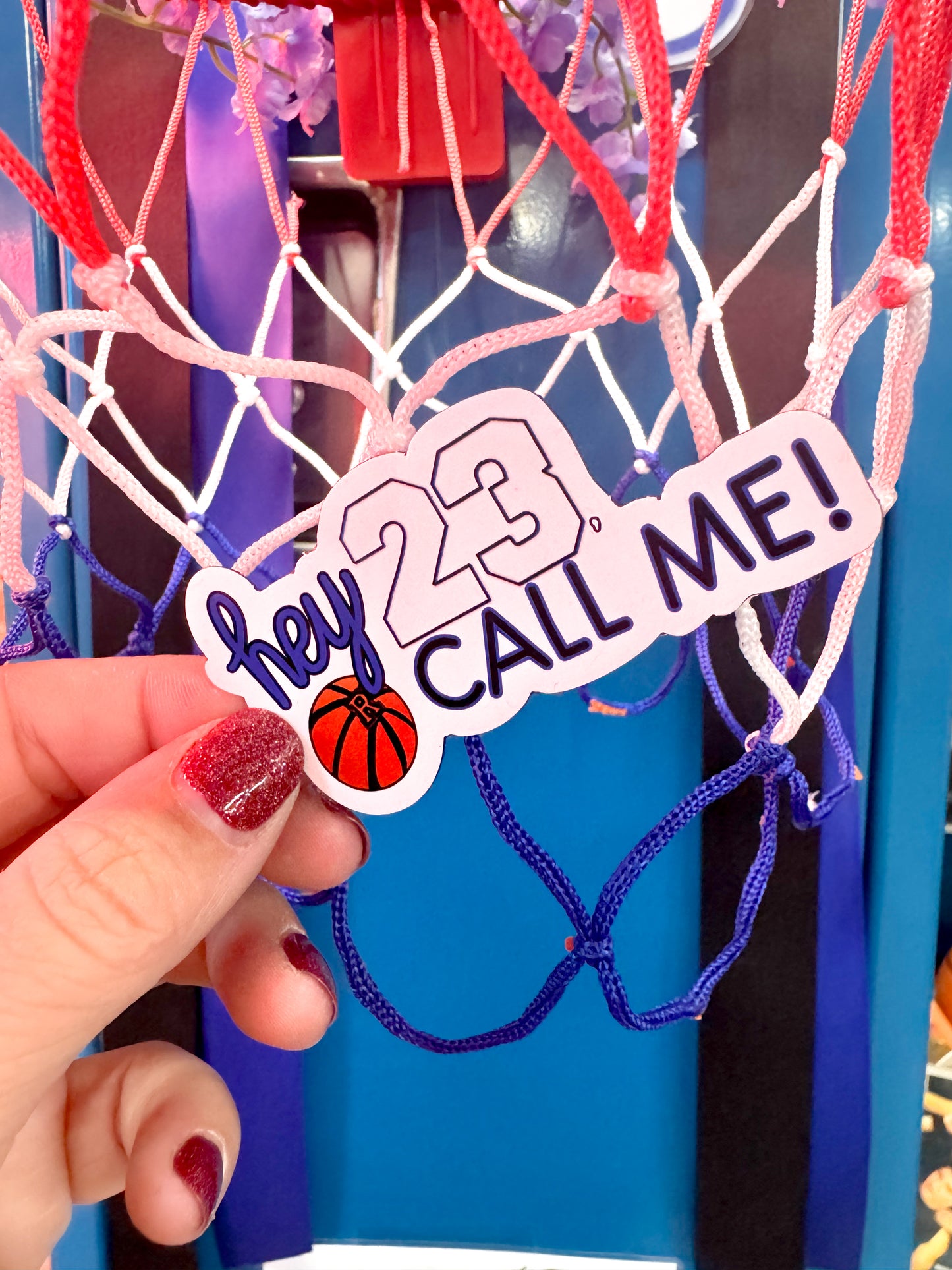 Hey 23, Call Me Magnet